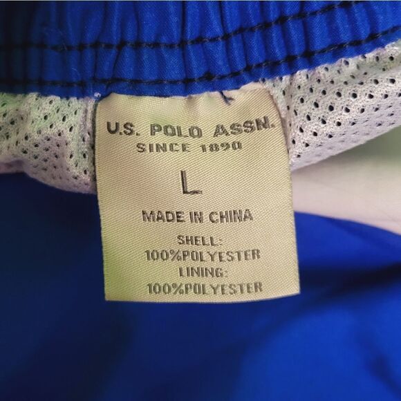 Bundle of 2 men's cargo swim trunks - Picture 9 of 16